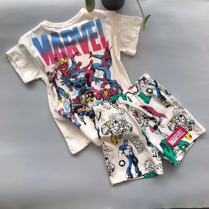 Orjinal Marvel Şortlu Takım görsel 2
