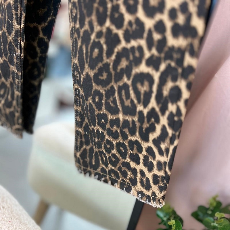 Leopar Desen Jean Pantolon görsel 3