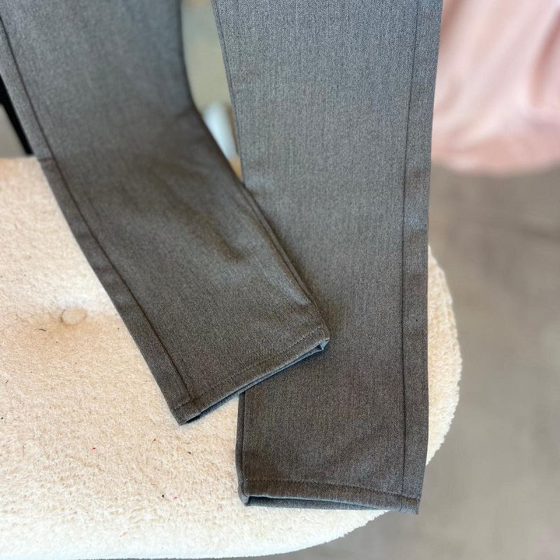 Belden Bağlamalı Jogger Pantolon görsel 3