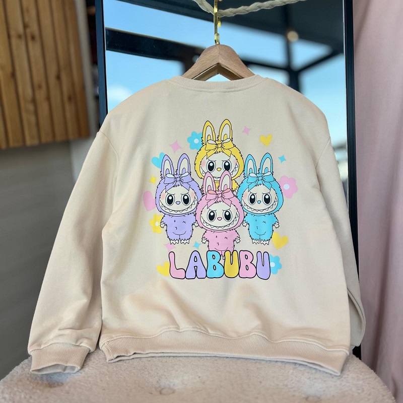 Labubu Sırt Baskılı Sweatshirt görsel 2