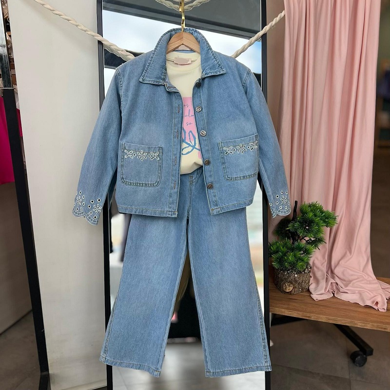 Fisto İşlemeli 3'lü Denim Takım